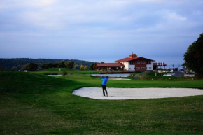 Гостиница Hotel Golf Resort Olomouc, Товерж